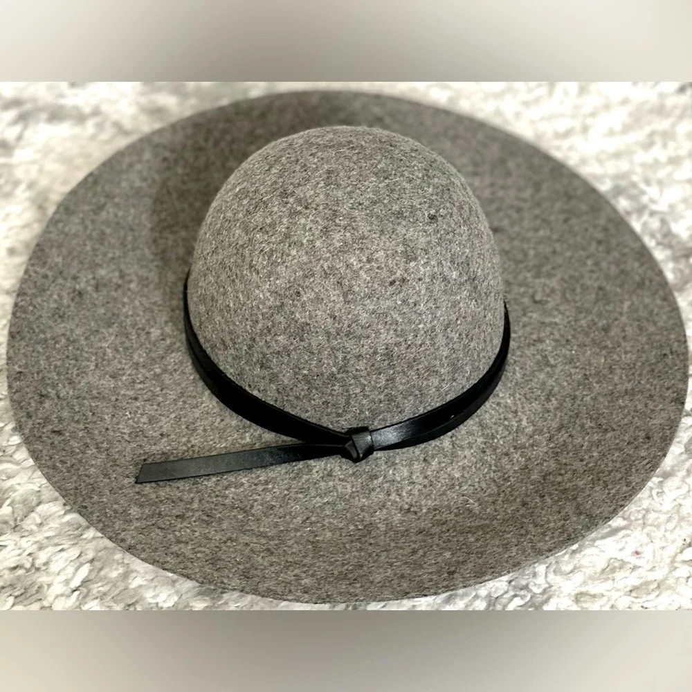 ‼️RARE‼️🎸NORDSTROM🎸🔥NWT🔥Floppy Wool Hat in Heather Grey/Black